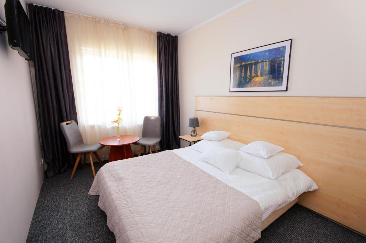 Hotel Koral Chłapowo Esterno foto