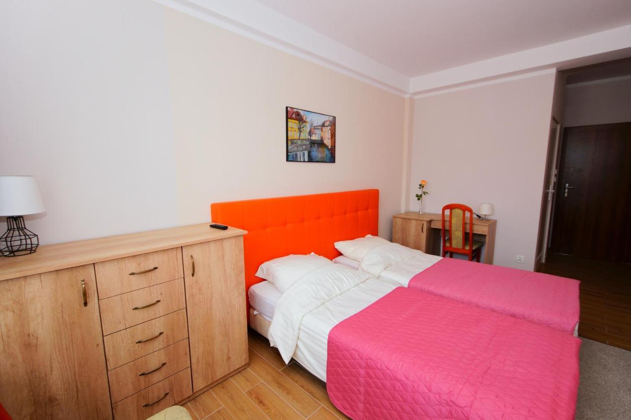 Hotel Koral Chłapowo Esterno foto