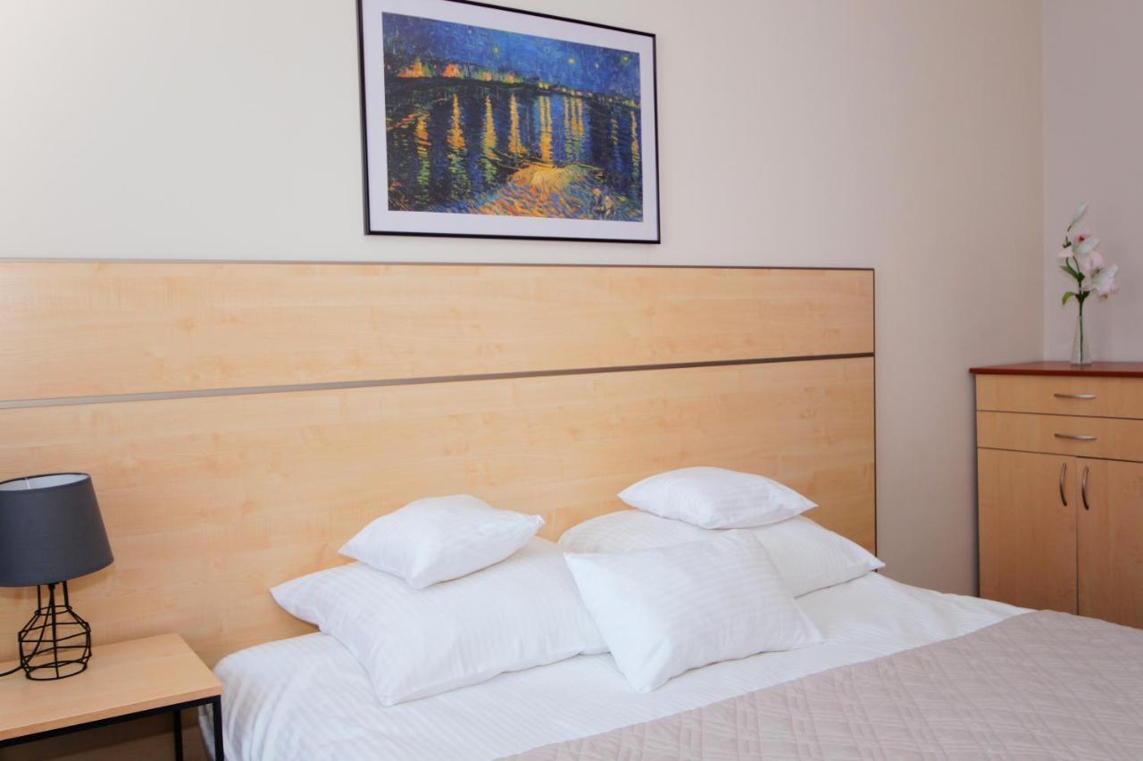 Hotel Koral Chłapowo Esterno foto