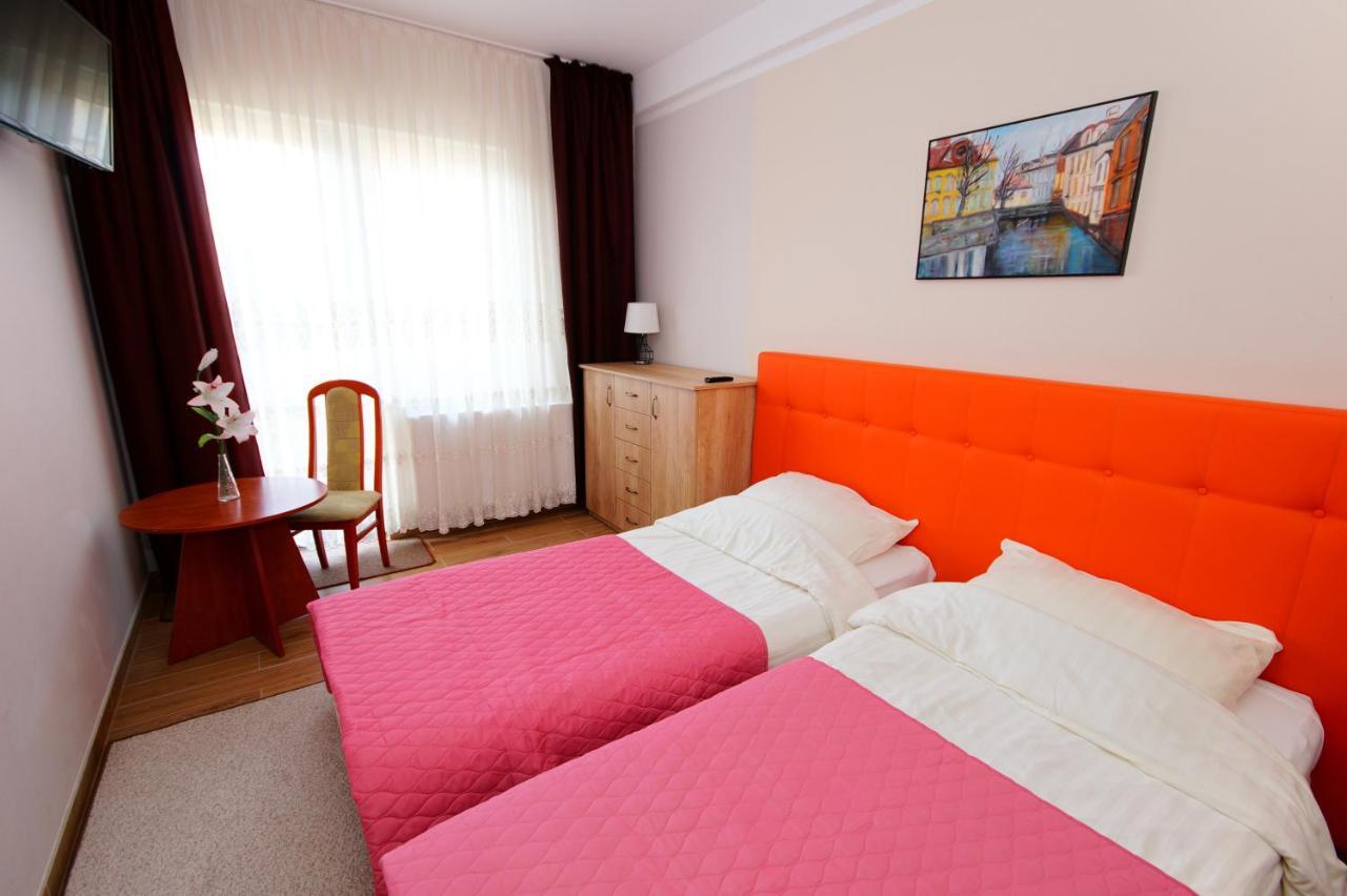 Hotel Koral Chłapowo Esterno foto