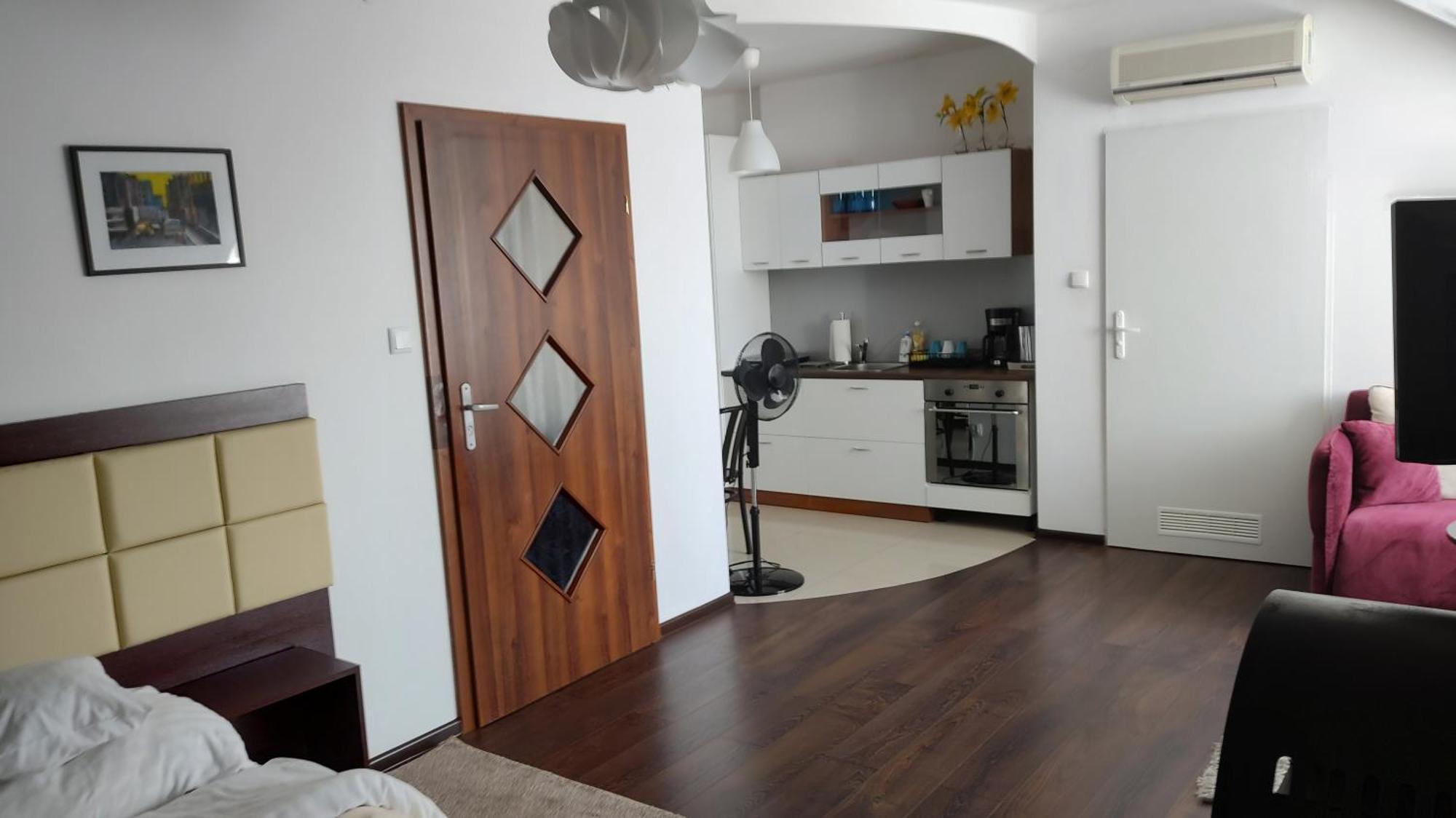 Hotel Koral Chłapowo Esterno foto